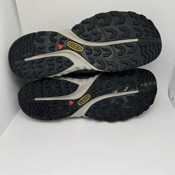 Men’s KEEN NIXS EVO Waterproof Shoes Size 11