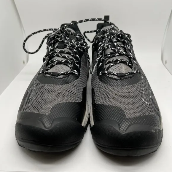 Men’s KEEN NIXS EVO Waterproof Shoes Size 11