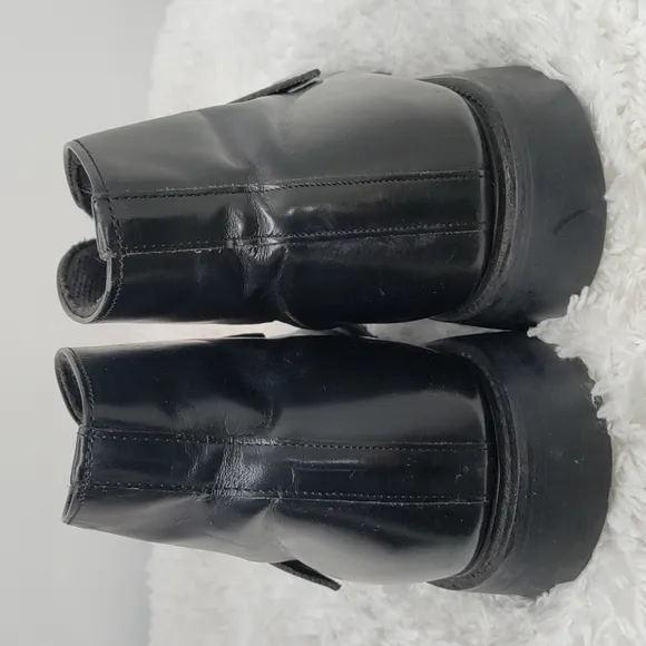 Mens Lyons S.A Vibram ankle boots sz 8
