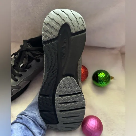 Men's Mesh Arch Support Sneaker S/11