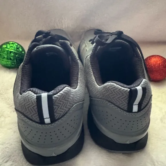 Men's Mesh Arch Support Sneaker S/11