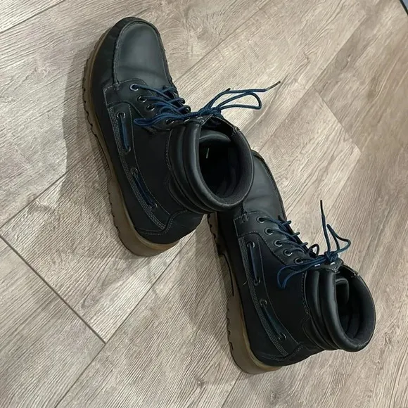 Men's Timberland 7 Eye Chukka Green Leather LaceUp Ankle Boots-9M