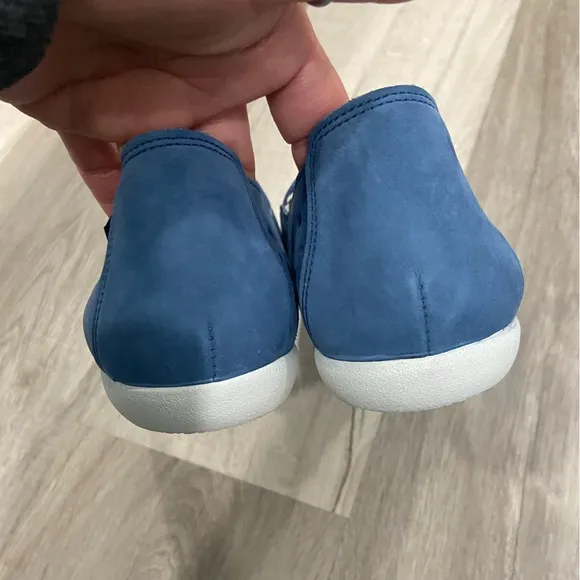 Mephisto Blue Leather Shoes Brand New no Box Size 8.5