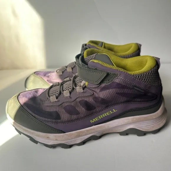 Merrel Hiking Ankle waterproof shoes womens size 5.5