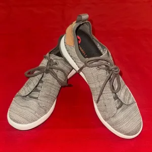 Merrell Brindle Vibram Sneakers with Modern Design Size 9.5