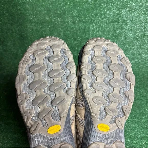 Merrell Chameleon 7 Stretch Boulder Men's Size 12 Brown Leather Hiking Shoes