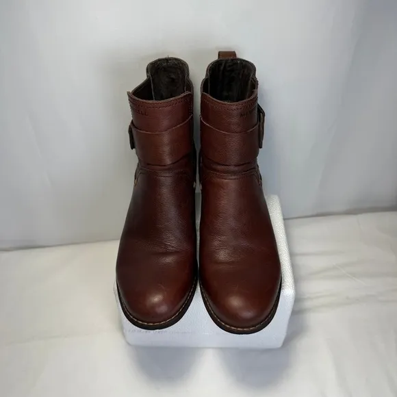 Merrell Leather Ankle Boots Buckle Accents Brown Chelsea Style US 7