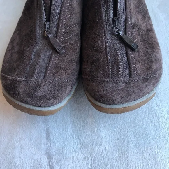 Merrell Lorelei Zip hiking zip suede brown  shoes 7.5