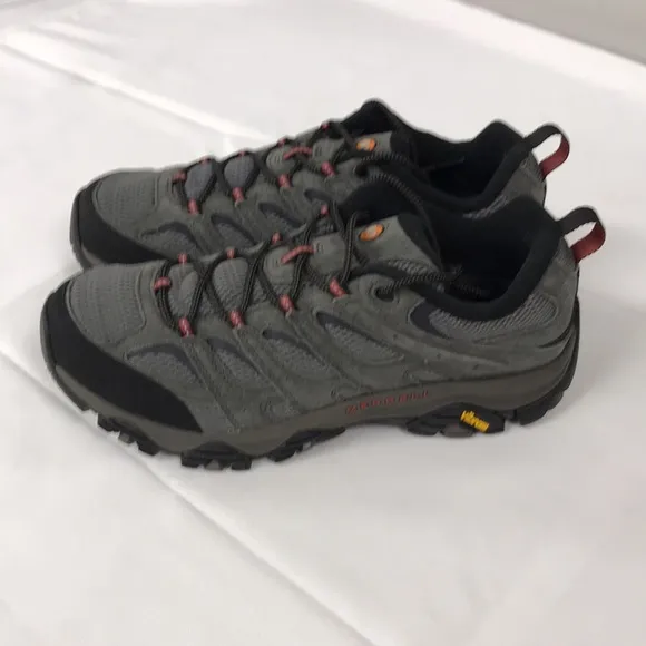 Merrell Mens Hiking Boots Moab 3 size 11.5 (wide)