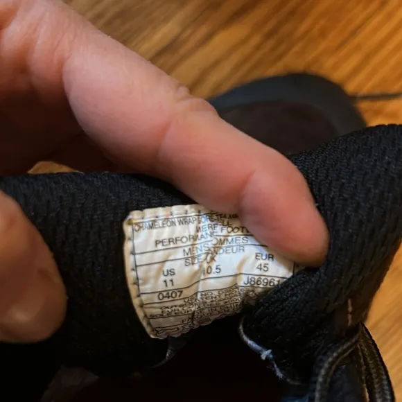 MERRELL Shoes Waterproof &amp; Reinforced Toe