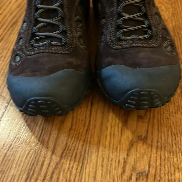 MERRELL Shoes Waterproof &amp; Reinforced Toe