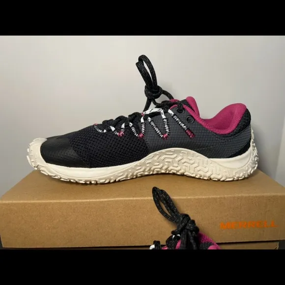 Merrell Trail Glove 7 Barefoot Minimalist Hiking Running Shoes Blk/Pnk Woman 7