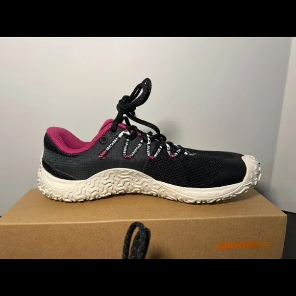 Merrell Trail Glove 7 Barefoot Minimalist Hiking Running Shoes Blk/Pnk Woman 7