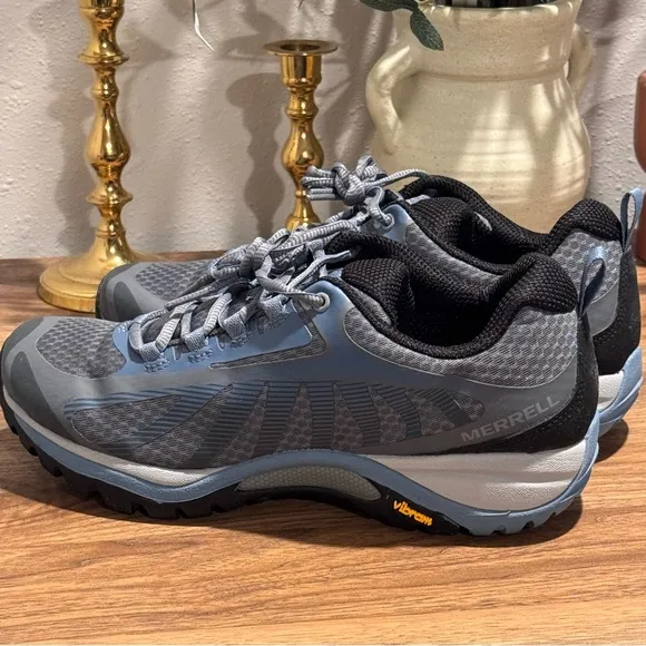 Merrell Women’s 8 Blue Stone Rock Siren Edge 3 Waterproof Hiking Shoes Outdoors