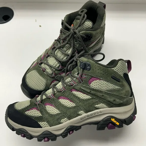 Merrell Women's Hiking Shoes - Olive and Purple Size 8.5