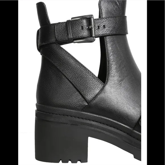 Michael Kors Corey Cut-Out Buckle Ankle Boot In Grained Leather Size 7