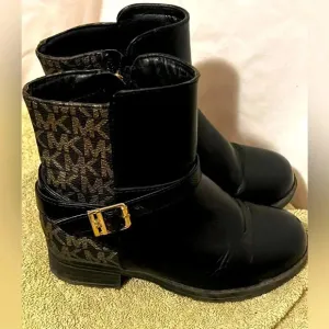 Michael Kors Kids Girls Sz 10 Black &amp; Brown Faux Leather Boots