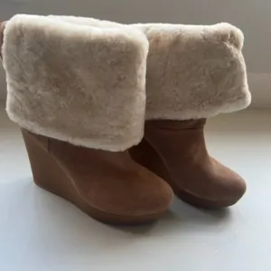 Michael Kors Suede Boots with *BRAND NEW*