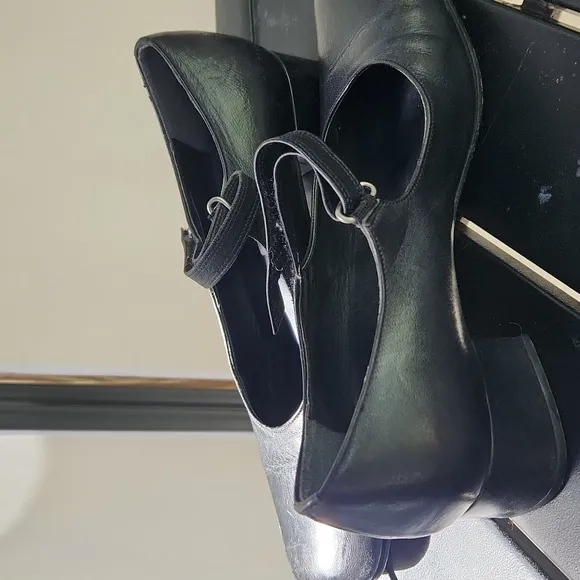 Mila Pacoli Vintage Black Leather   Whimsygoth Witchy  Mary Jane Shoes