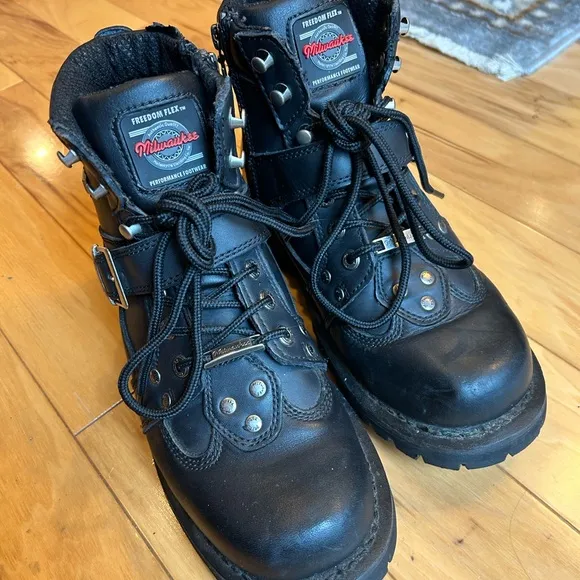 Miluakee Motorcycle Black Leather Boots for Men