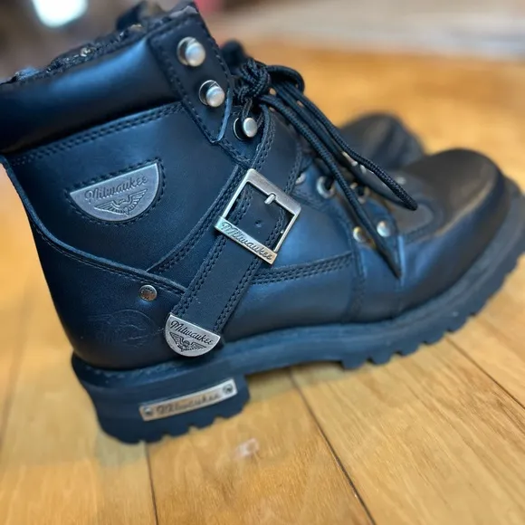 Miluakee Motorcycle Black Leather Boots for Men