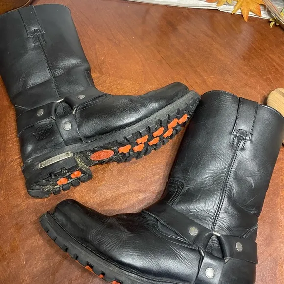 Milwaukee Leather MBM131W Men's 9 Black 11” Classic Square Toe Harness Boots