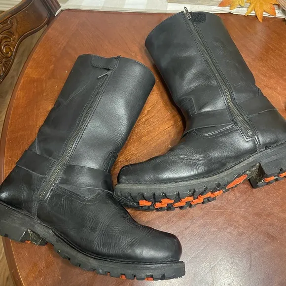 Milwaukee Leather MBM131W Men's 9 Black 11” Classic Square Toe Harness Boots