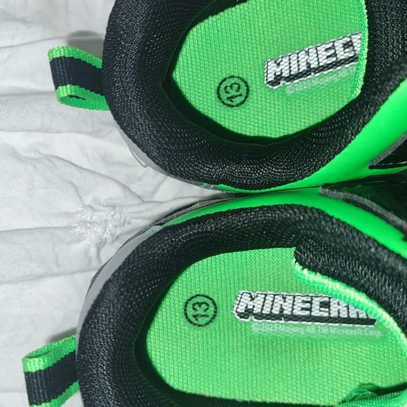 Minecraft Size 13 Kid Boy Shoes - Black and Green NWOT