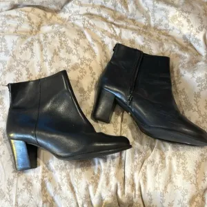 Minelli Black Ankle Boots