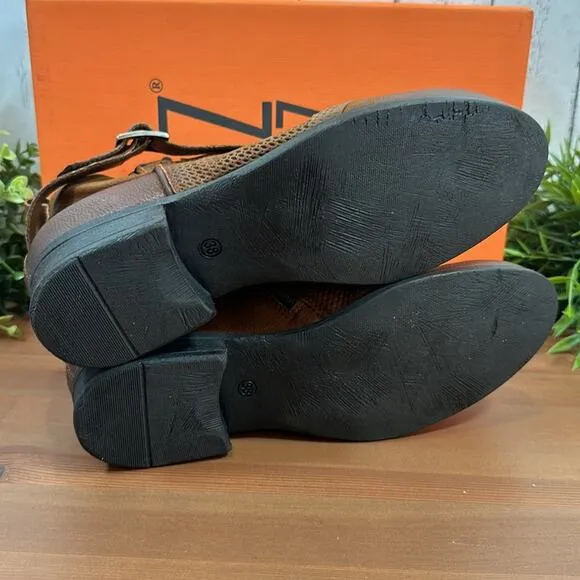 Miz Mooz Suzy Wide Width Leather Ankle Boots with Buckle Size 38W