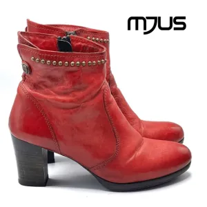 MJUS Leather studded heeled Booties Size 39