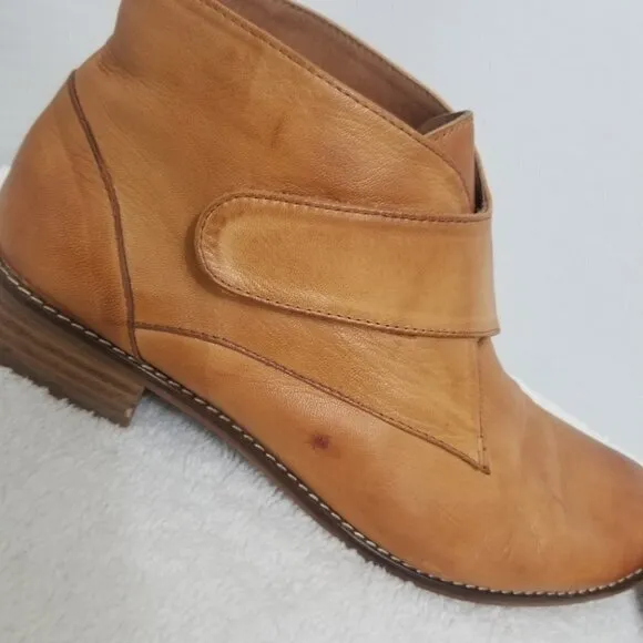 Mona Flying Ombre distressed leather boots