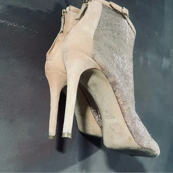Monique Lhuillier Heels Booties Mesh Lace Blush Pink 39 Ankle Zipper Nicole