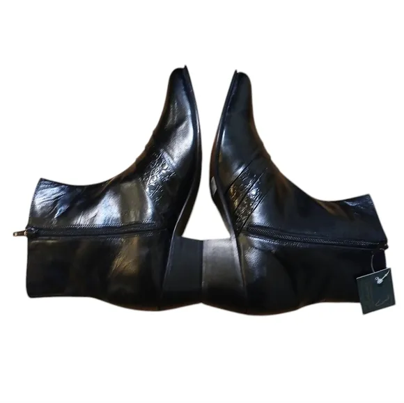 Monticatini Black Leather Ankle Boots  Women's Block Heel Booties size 10.5