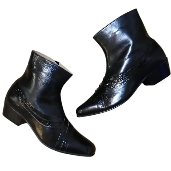 Monticatini Black Leather Ankle Boots  Women's Block Heel Booties size 10.5