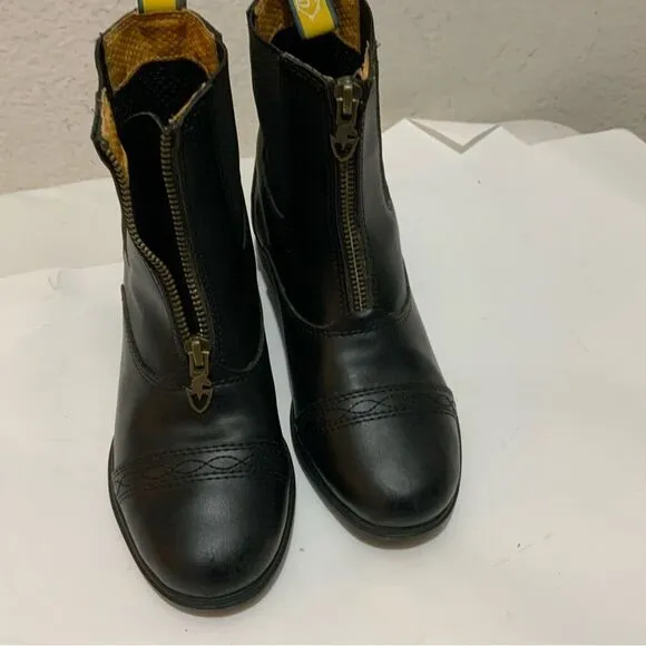 Moretta Rosetta black front zip girls size 4 ankle boots