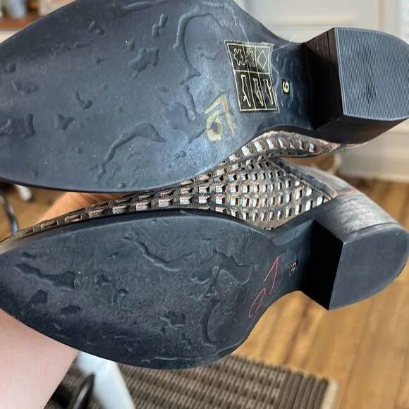 Musse &amp; Cloud size 6 women’s boots booties