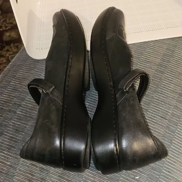 Naot Bluegill Black Smooth &amp; Nubuck Leather  Mary Jane Shoes Sz US 10/EU 41