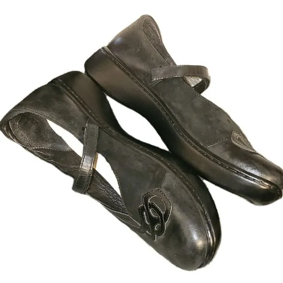 Naot Bluegill Black Smooth &amp; Nubuck Leather  Mary Jane Shoes Sz US 10/EU 41