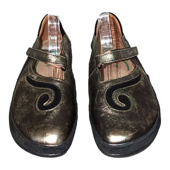 Naot Mary Jane Shoes Antiqued Bronze Black with Black Suede Hook &amp; Loop Size 7