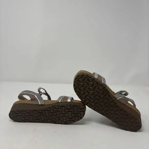 Naot Shoes Womens 37 (US 6) Silver Beverly Leather Hook and Loop Comfort Sandals