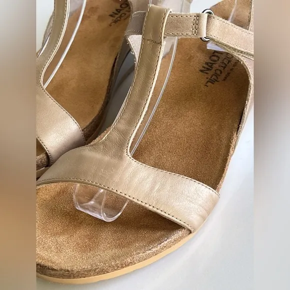 Naot Shoes Womens 9 Unicorn Wedge Sandals Leather T Strap Adjustable Comfort