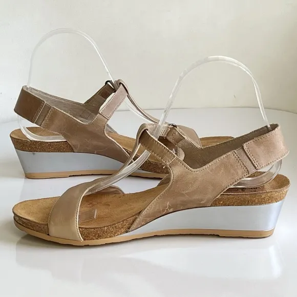 Naot Shoes Womens 9 Unicorn Wedge Sandals Leather T Strap Adjustable Comfort