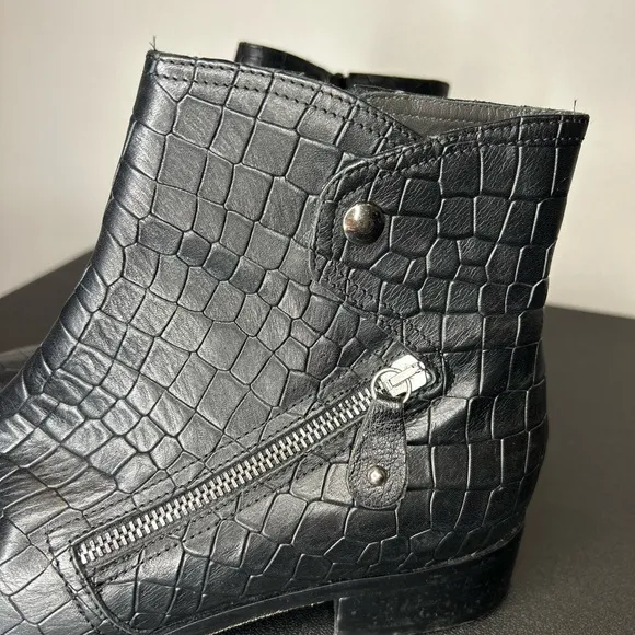 NAPOLEONI ITALY Black Genuine Leather Crocodile Embossed Ankle Boots 40