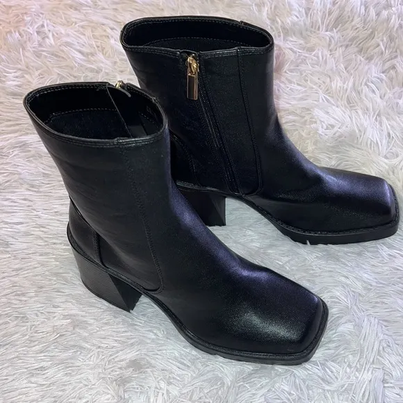Nasty Gal Platform ankle boots size 9 Brand New