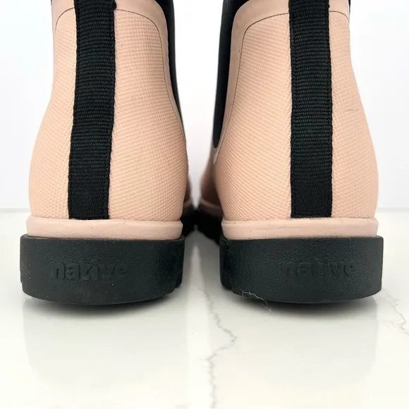 Native Ankle Rain Boots Bootie Shoe  Weather Mud Chelsea Pink NWOT Women Size 8*