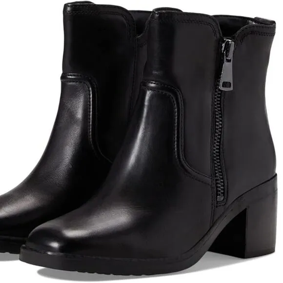 Naturalizer Emmy Block Heel Bootie in Black Leather (WIDE)