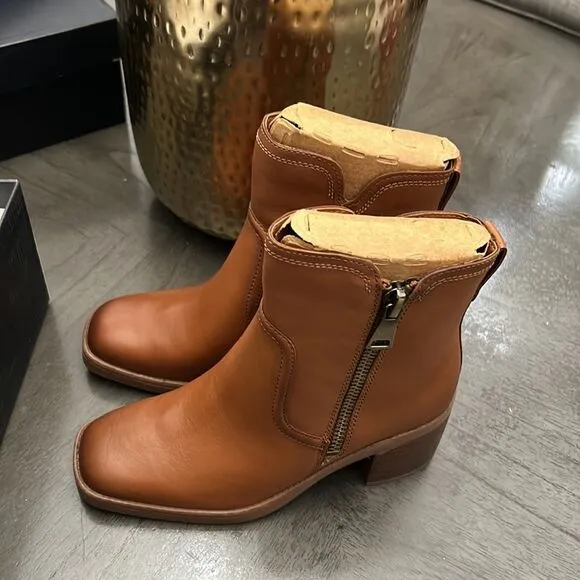 Naturalizer Emmy Block Heel Bootie in English Tea Leather