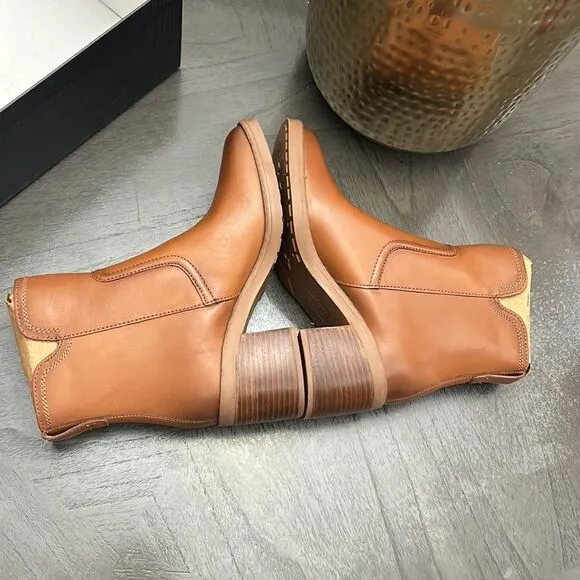 Naturalizer Emmy Block Heel Bootie in English Tea Leather