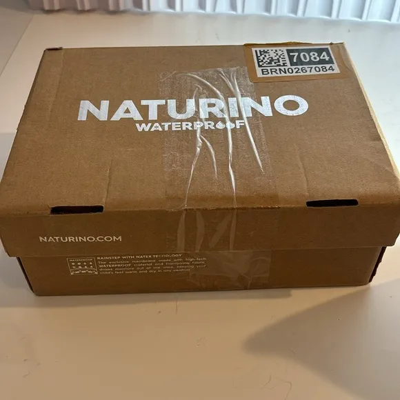Naturino Boys waterproof Velcro Strap Shoes 12 Blue NWT